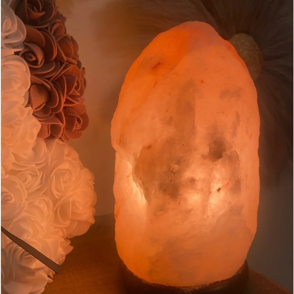 Pink Salt Light - Picture 5 of 10